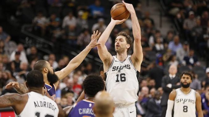 NBA: Phoenix Suns at San Antonio Spurs San Antonio Spurs vs Los Angeles Clippers