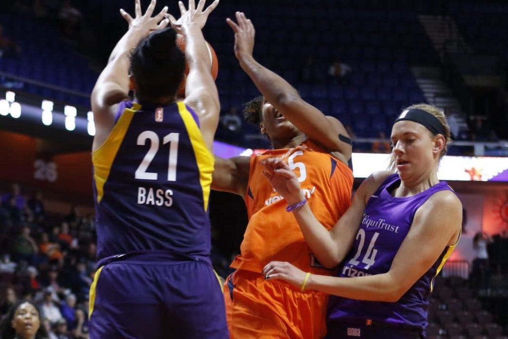 Connecticut Sun vs Indiana Fever