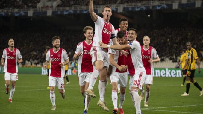 Soi kèo Ajax vs Watford 23h ngày 18/07: Kèo dưới chưa nóng máy.