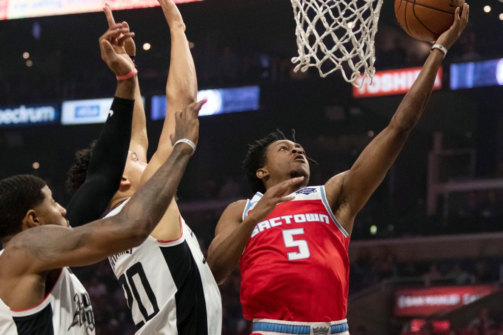 Los Angeles Clippers vs Sacramento Kings 