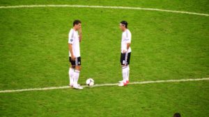 hướng dẫn cách chơi cá cược kick off