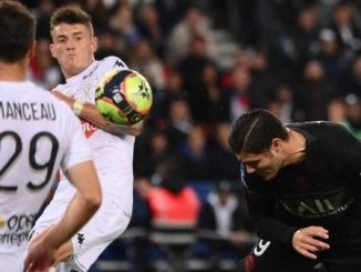VAR gây tranh cãi với bàn thắng PSG, Neymar đòi giải nghệ