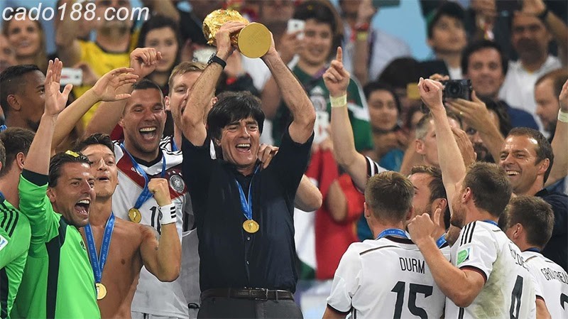 HLV Loew gắn liền với hình ảnh và sự thành công của ĐT Đức trong suốt 15 năm Tại sao Joachim Loew là HLV hay nhất lịch sử ĐT Đức