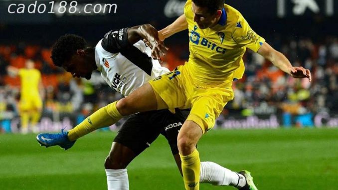 Soi kèo xiên ngày 03/4, Valencia vs Cadiz CF, La Liga