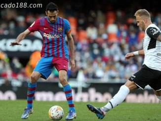 Soi kèo xiên ngày 30/10 Valencia vs Barcelona, La Liga