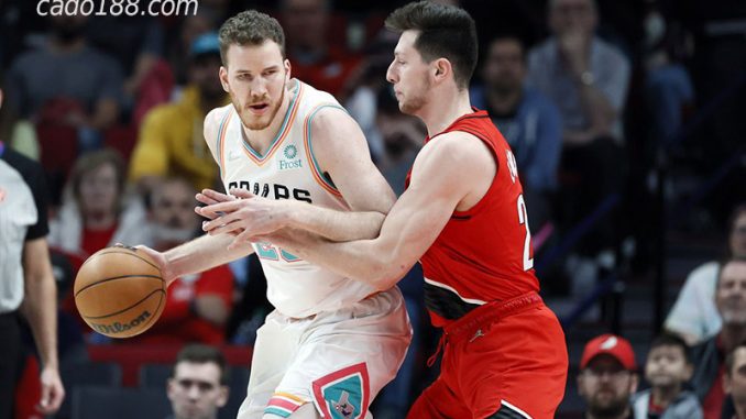 Soi kèo bóng rổ Portland Trail Blazers vs SA Spurs 16/11 Soi kèo bóng rổ Portland Trail Blazers vs SA Spurs 16/11