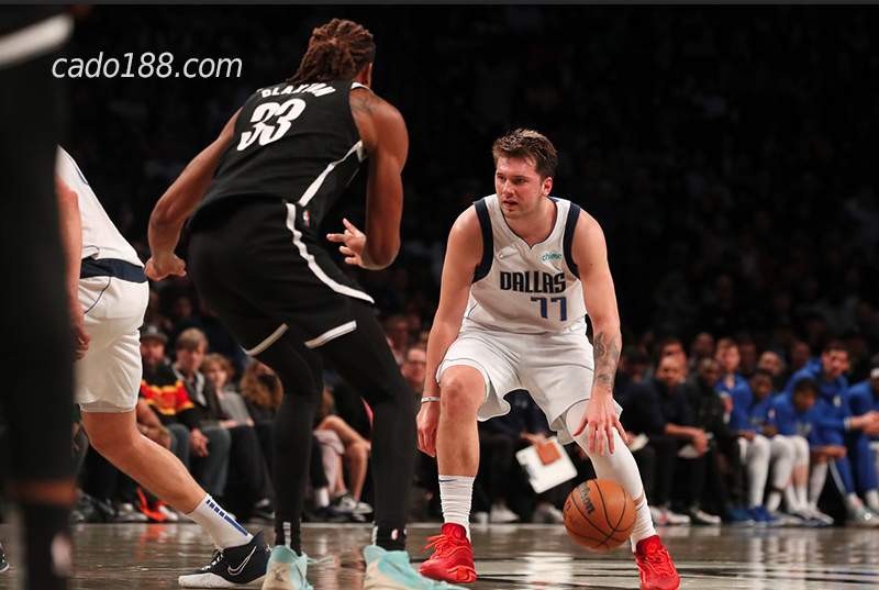 Brooklyn Nets sẽ kết thúc chuỗi du đấu trên sàn gỗ American Airlines Center Soi kèo bóng rổ Dallas Mavericks vs Brooklyn Nets 8/11