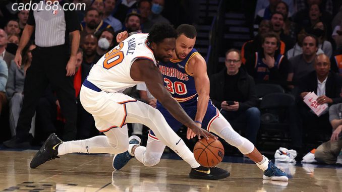 Soi kèo bóng rổ New York Knicks vs GS Warriors 21/12