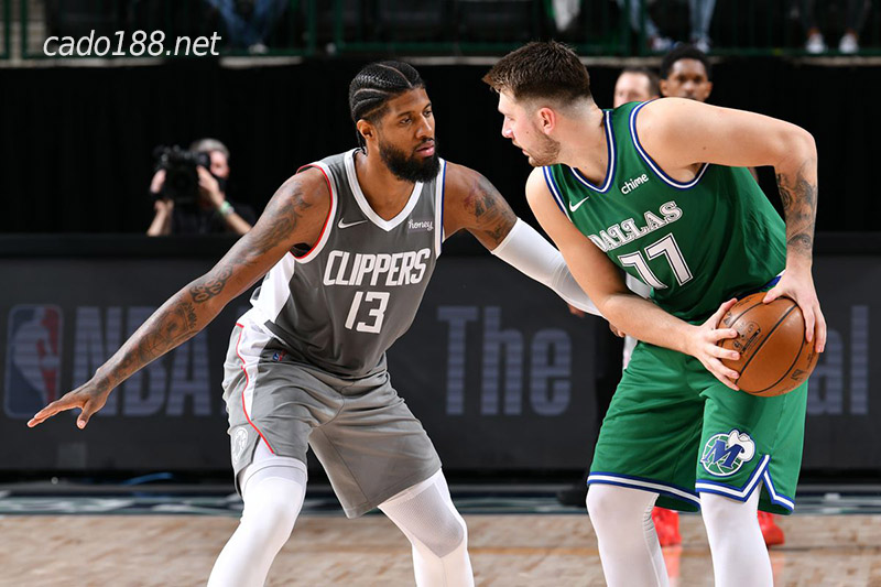 Soi kèo bóng rổ LA Clippers vs Dallas Mavericks 