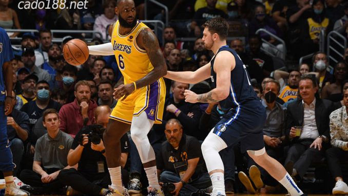 Soi kèo LA Lakers vs Dallas Mavericks