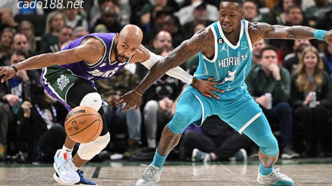 Soi kèo bóng rổ Milwaukee Bucks vs Hornets 