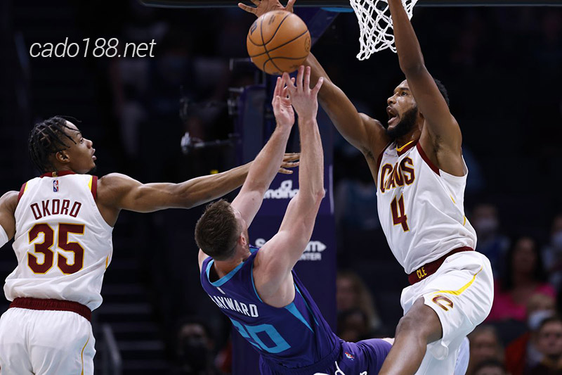 Một kèo đấu tương đối dễ thở dành cho Cleveland Cavaliers trong bối cảnh mà họ đang rất cần chiến thắng Soi kèo bóng rổ Charlotte Hornets vs Cleveland Cavaliers 13:3