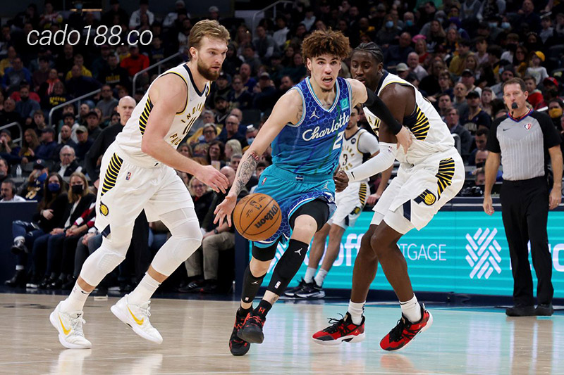 Chiến thắng trong trận này sẽ giúp ích rất nhiều cho Pacers trong cuộc đua tranh vé vòng playoffs Soi kèo bóng rổ NBA Charlotte Hornets vs Indiana Pacers 213
