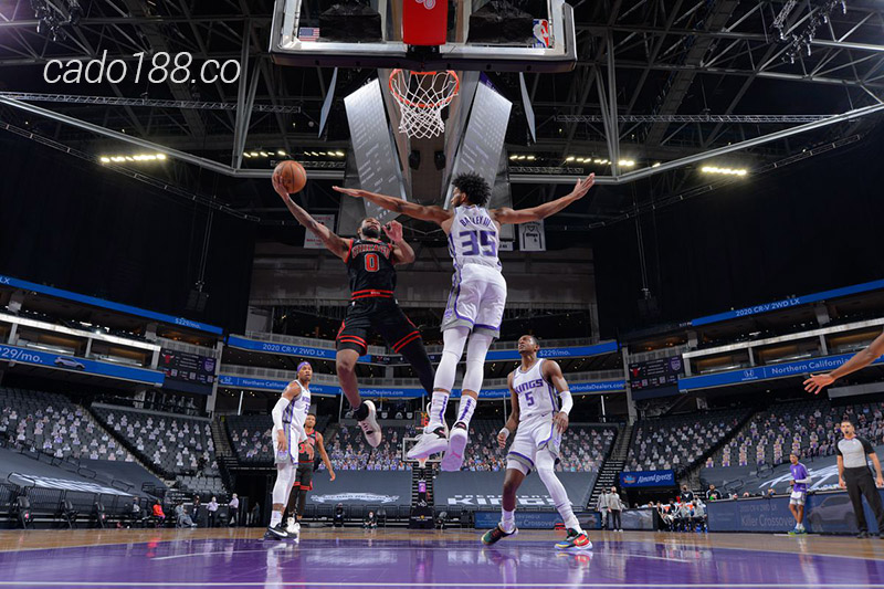 Soi kèo bóng rổ NBA Chicago Bulls vs Sacramento Kings 16:3