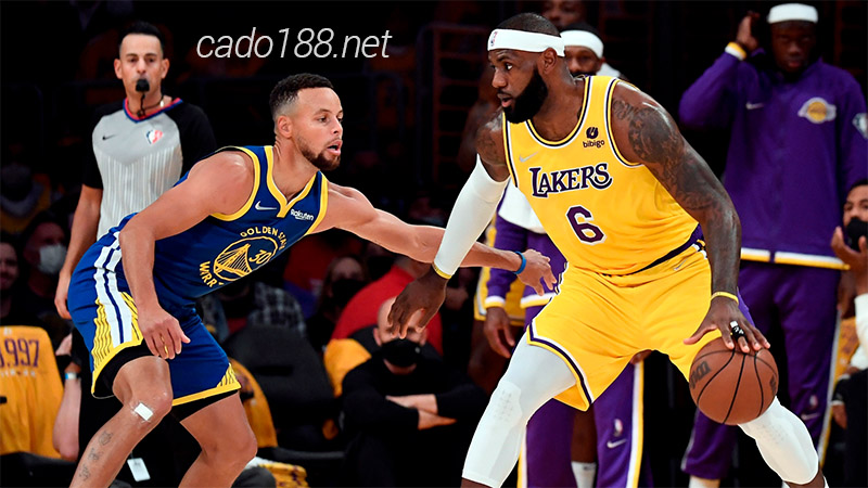 Warriors sẽ có cơ hội trả lại món nợ cách đây không lâu và tiếp tục nâng cao mạch bất bại của mình Soi kèo bóng rổ NBA LA Lakers vs Golden State Warriors 6:3