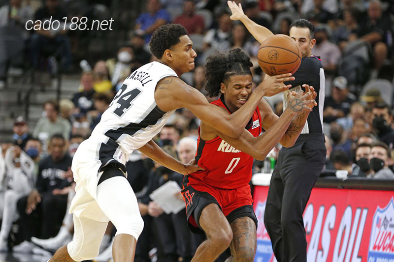 Soi kèo bóng rổ San Antonio Spurs vs Houston Rockets 5:3