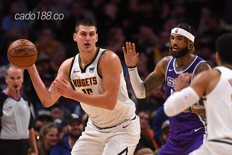 Soi kèo bóng rổ NBA Denver Nuggets vs Sacramento Kings 10:4