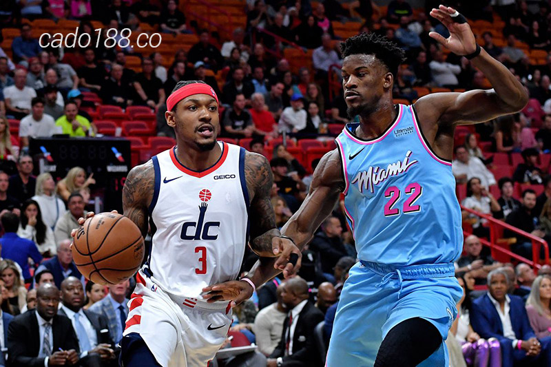 Soi kèo bóng rổ NBA Washington Wizards vs Miami Heat 8/4