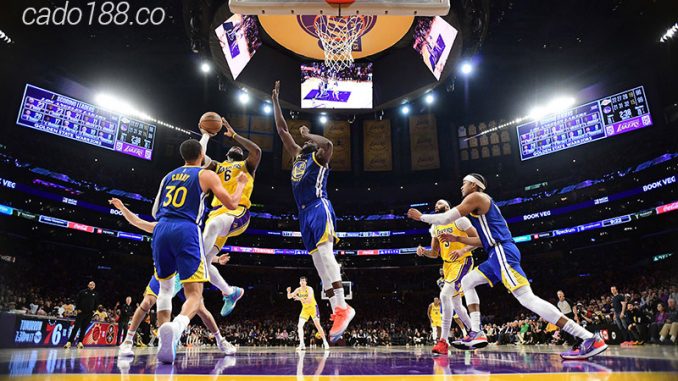 Soi kèo bóng rổ NBA LA Lakers vs Golden State Warriors 13_5 Soi kèo bóng rổ NBA LA Lakers vs Golden State Warriors 13_5