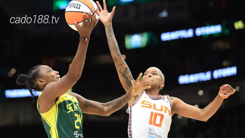 Jewell Loyd rải cơn mưa điểm số và giành lại lợi thế trong sự ngỡ ngàng của đội chủ nhà Soi kèo bóng rổ WNBA Seattle Storm vs Connecticut Sun 9_8