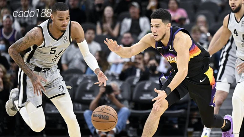 Trận đấu tiếp theo vào ngày mai cũng là nhiệm vụ không quá khó với Kevin Durant và đồng đội Soi kèo bóng rổ NBA Phoenix Suns vs San Antonio Spurs 1:11