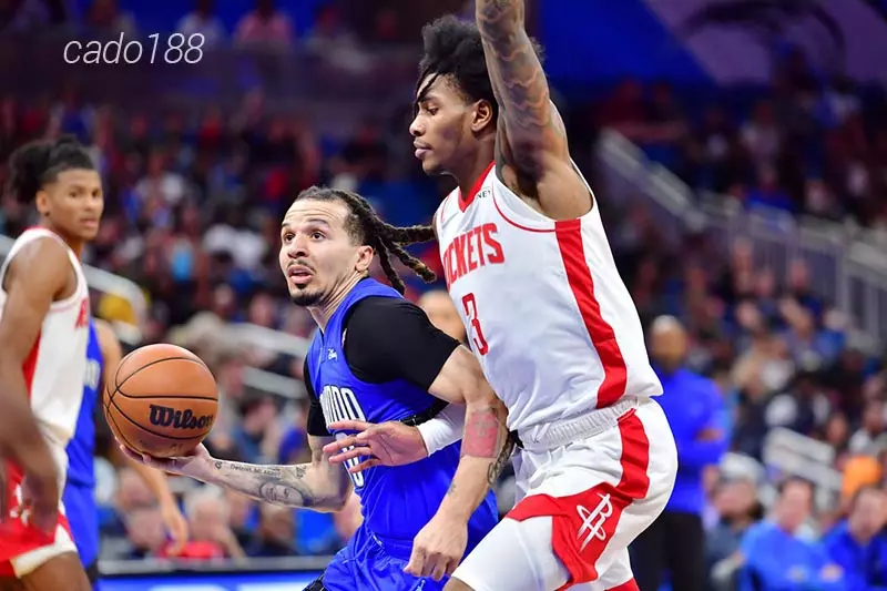 Chiến thuật phòng ngự của HLV Jamahl Mosley đã không triển khai hiệu quả trong trận đấu trước NO Pelicans Soi kèo bóng rổ NBA Orlando Magic vs Houston Rockets 26_10
