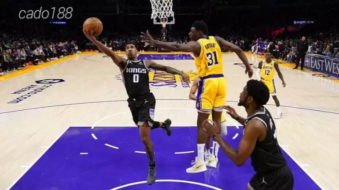 Soi kèo bóng rổ NBA Sacramento Kings vs LA Lakers ngày 30_10 Soi kèo bóng rổ NBA Sacramento Kings vs LA Lakers ngày 30_10