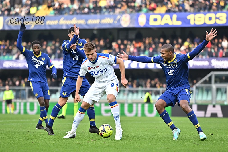 Nhận định soi kèo Verona vs Lecce, 00h30 ngày 28:11