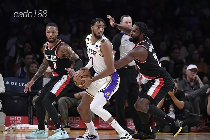 Đội hình chắp vá của Portland Trail Blazers không thể duy trì sự ổn định khi trận đấu bước vào giai đoạn kết thúc Soi kèo bóng rổ LA Lakers vs Portland Trail Blazers 13_11