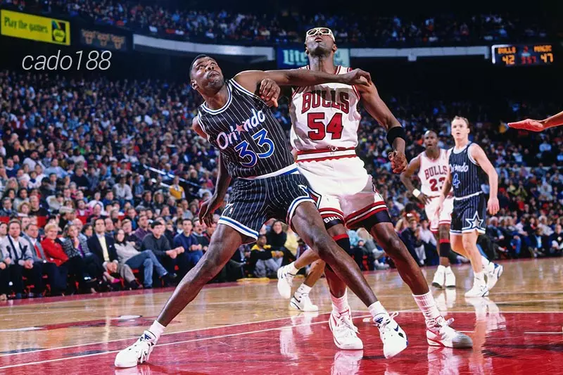 Paolo Banchero đang đặt nền móng cho hành trình tái xây dựng đội hình của Orlando Magic Soi kèo bóng rổ NBA Chicago Bulls vs Orlando Magic 16_11