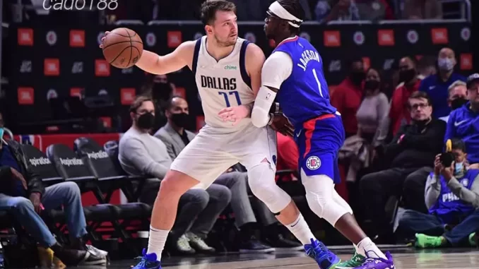 Soi kèo bóng rổ NBA Dallas Mavericks vs LA Clippers 11_11 Soi kèo bóng rổ NBA Dallas Mavericks vs LA Clippers 11_11