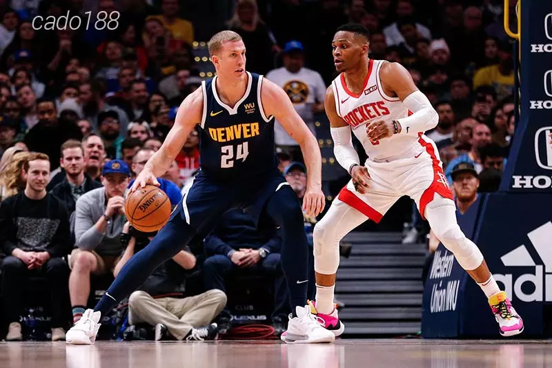 Phong độ hiện tại của The Joker giúp mọi thứ vẫn nằm trong tầm kiểm soát của Denver Nuggets Soi kèo bóng rổ NBA Houston Rockets vs Denver Nuggets 13_11