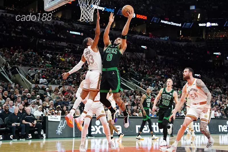 Jayson Tatum và đồng đội sẽ không bỏ lỡ cơ hội này để kiếm thêm chiến thắng Soi kèo bóng rổ Boston Celtics vs San Antonio Spurs 18_1