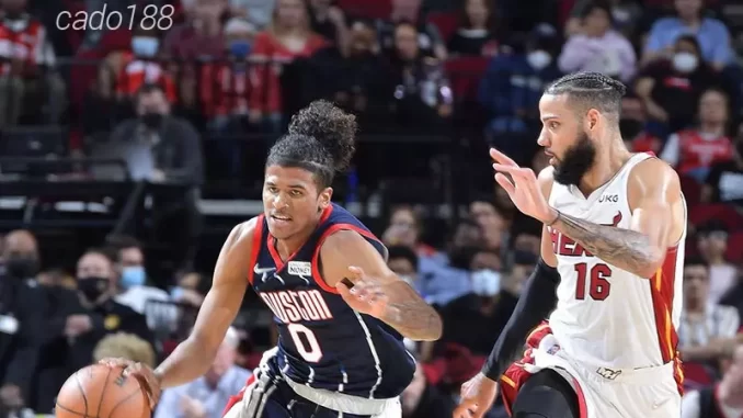 Soi kèo bóng rổ NBA Miami Heat vs Houston Rockets ngày 9_1