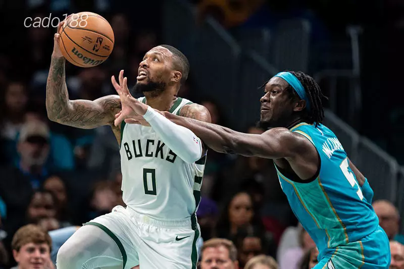 Miles Bridges và Brandon Miller một lần nữa được gọi tên trong chiến thắng thuyết phục của Ong Bắp Cày Soi kèo bóng rổ Milwaukee Bucks vs Charlotte Hornets 28_2