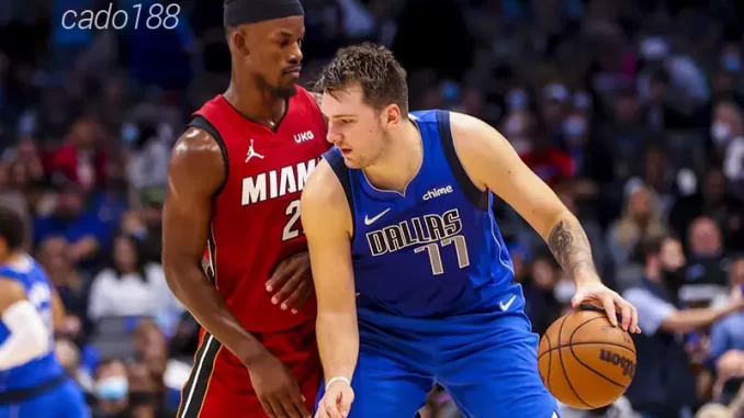 Soi kèo bóng rổ NBA Dallas Mavericks vs Miami Heat ngày 8_3
