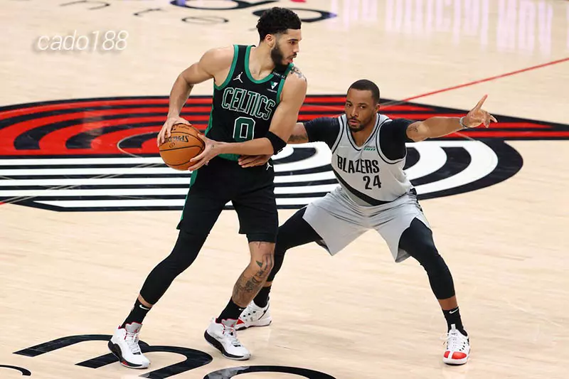 Cả hai trụ cột Deandre Ayton và Scoot Henderson đều nằm trong danh sách nghi vấn chấn thương Soi kèo bóng rổ Portland Trail Blazers vs Boston Celtics 12_3