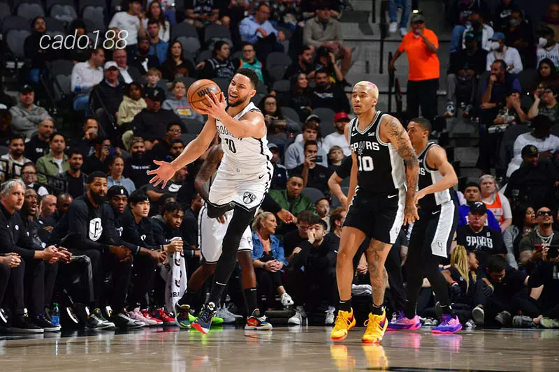 Soi kèo bóng rổ San Antonio Spurs vs Brookylyn Nets 18_3
