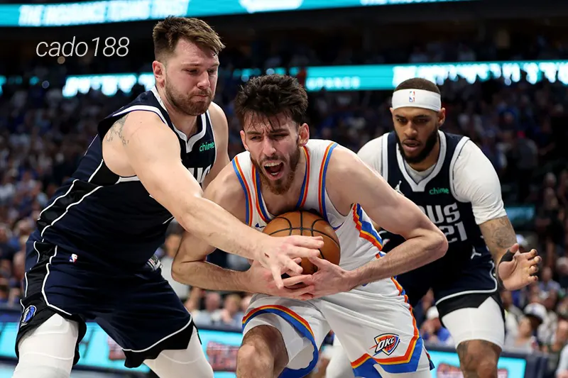 Luka Doncic và đồng đội ném phạt cực tệ với chỉ 12/23 cú ném thành công Nhận định NBA Oklahoma City Thunder vs Dallas Mavericks 16_5