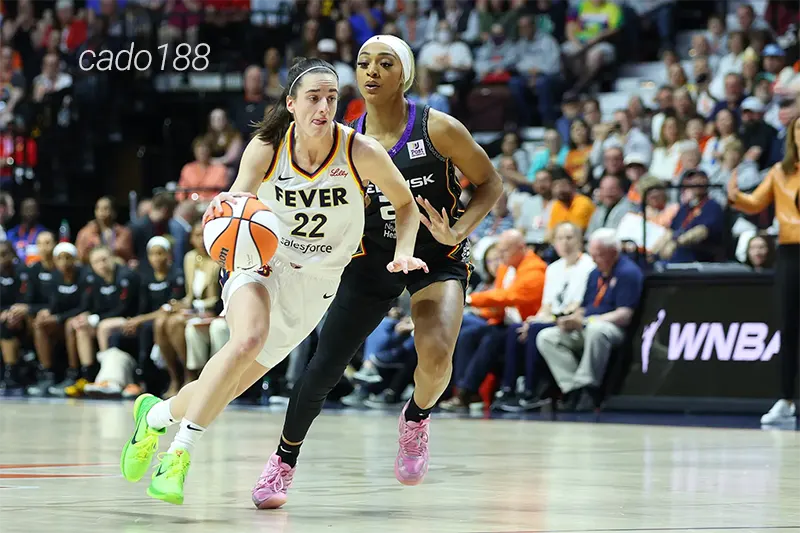 Indiana Fever đang thi đấu với phong độ khá phập phù trận hay trận dở thời gian vừa qua Soi kèo bóng rổ WNBA Indiana Fever vs New York Liberty 7_7