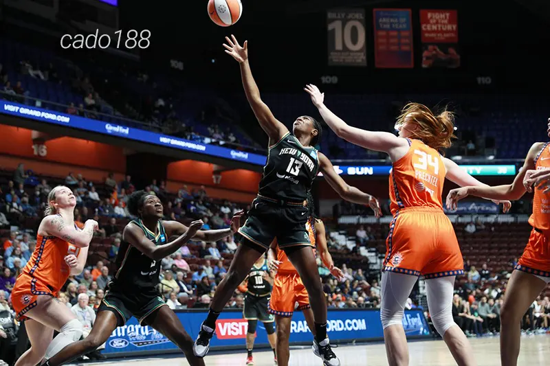 Chuỗi trận sân nhà của New York Liberty diễn ra thuận lợi sau hai trận thắng hủy diệt trước Dallas Wings Soi kèo bóng rổ New York Liberty vs Connecticut Sun 25_8
