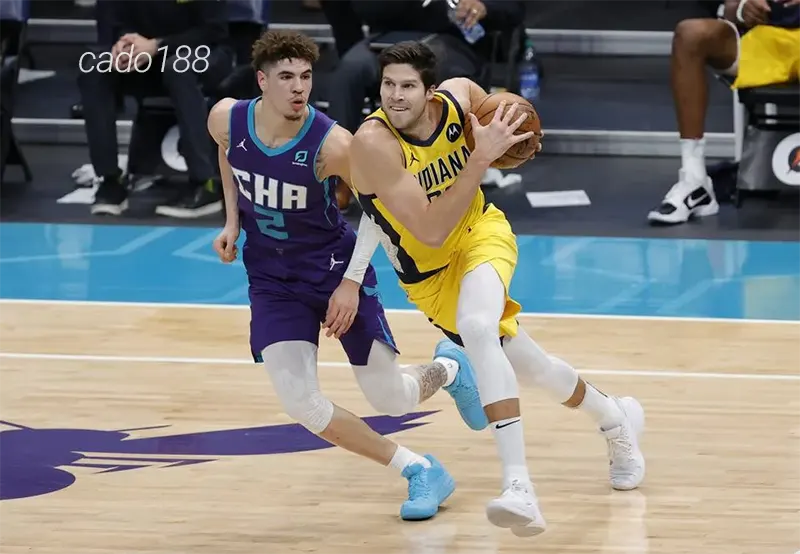 Myles Turner vẫn giữ một phong độ ổn định trong xuyên suốt 10 mùa giải thi đấu tại Indiana Pacers Soi kèo bóng rổ Indiana Pacers vs Charlotte Hornets 18_10