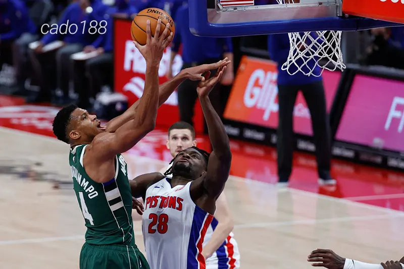 Ban lãnh đạo đội bóng vẫn cho cơ hội để HLV Doc Rivers sửa sai trong mùa giải mới Soi kèo bóng rổ NBA Detroit Pistons vs Milwaukee Bucks 7_10