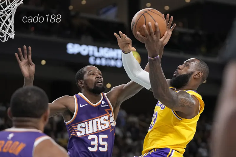 Grayson Allen, Bradley Beal và Josh Okogie dính chấn thương khá nghiêm trọng phải nghỉ thi đấu trong thời gian dài Soi kèo bóng rổ NBA Phoenix Suns vs LA Lakers ngày 29_10