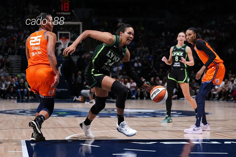 Connecticut Sun vươn lên dẫn trước đầy bất ngờ khi đánh bại Minnesota Lynx ngay trên sân đối thủ. Soi kèo bóng rổ WNBA Minnesota Lynx vs Connecticut Sun 2_10