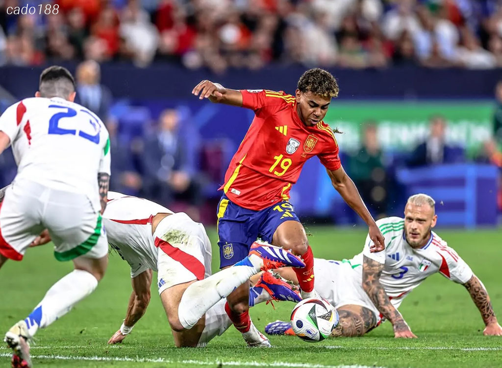 Soi kèo xiên ngày 13/10 Tây Ban Nha vs Đan Mạch, Nations League