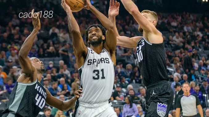 Soi kèo bóng rổ San Antonio Spurs vs Sacramento Kings 12/11 Soi kèo bóng rổ San Antonio Spurs vs Sacramento Kings 12/11