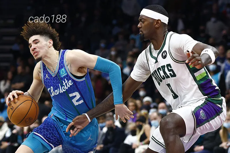 Giannis Antetokounmpo sẽ là bài toán nan giải cho Charlotte Hornets trên sân nhà Soi kèo bóng rổ Charlotte Hornets vs Milwaukee Bucks 17_11