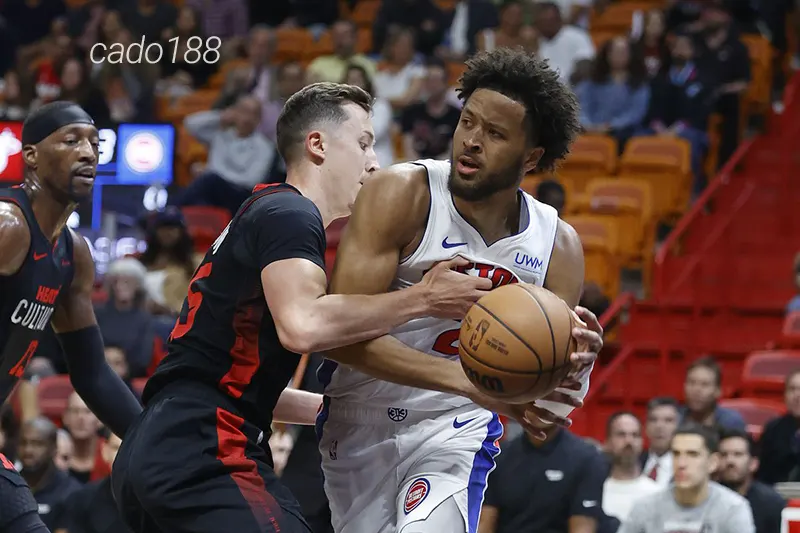 Soi kèo bóng rổ Detroit Pistons vs Miami Heat ngày 13_11