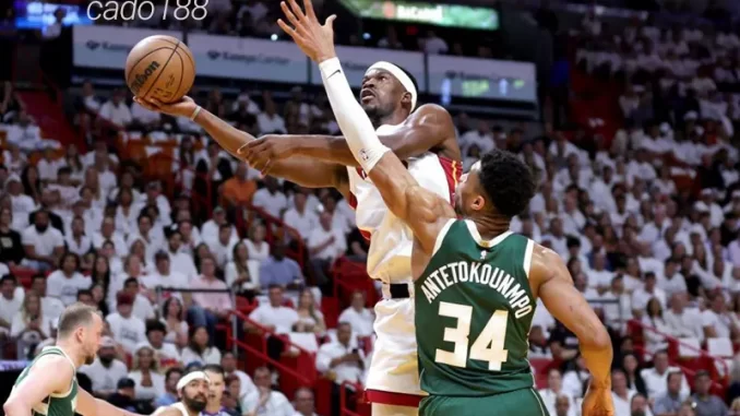 Soi kèo bóng rổ Miami Heat vs Milwaukee Bucks ngày 27_11